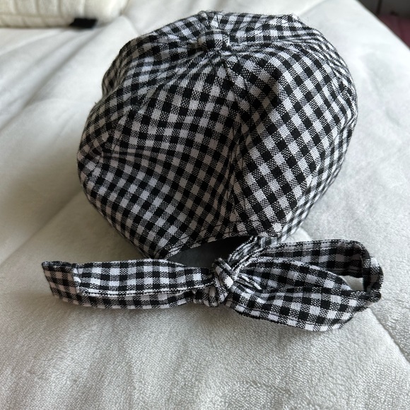 Pacsun Checkered Ball Cap with Bow - Picture 3 of 4